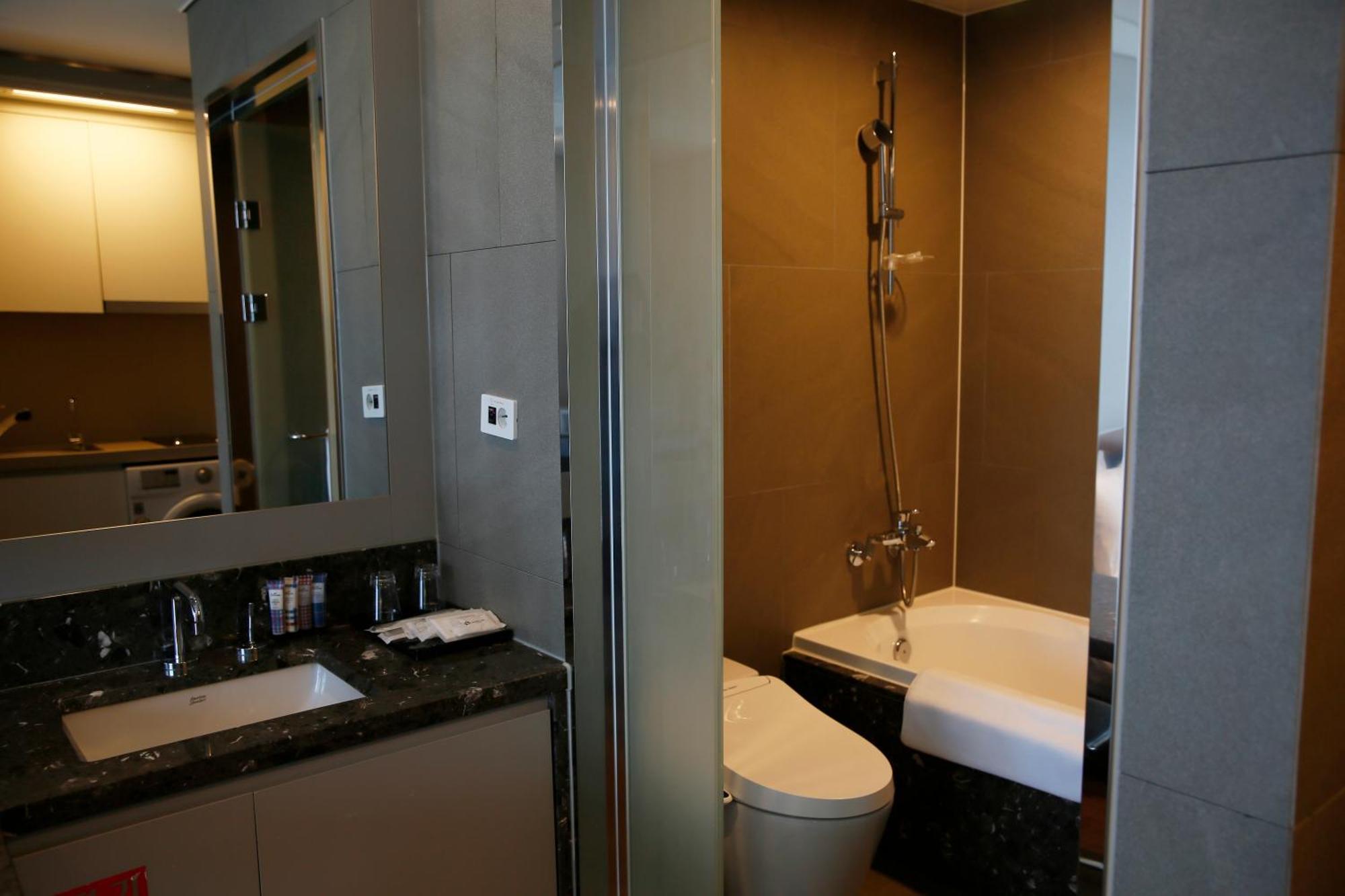 J One Hotel Cheongju Exterior photo